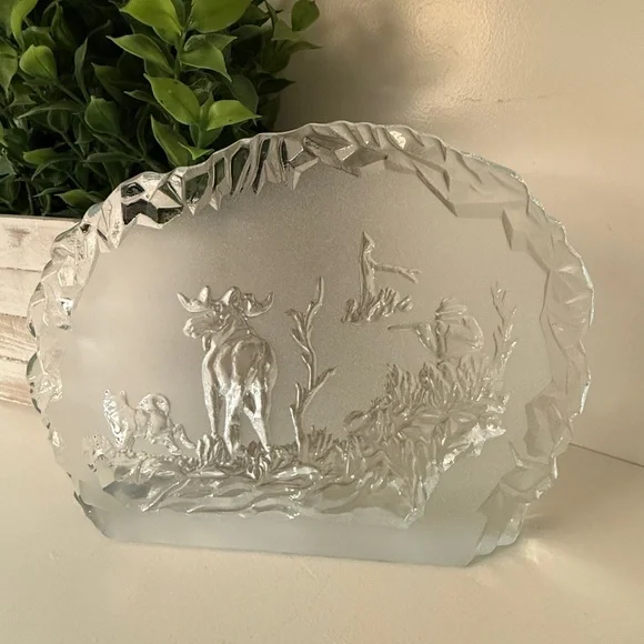Nybro Sweden Crystal Glass Paperweight Sculpture Crystal Wildlife Scene Decor